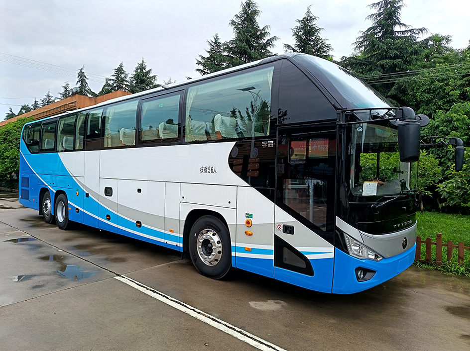 56座大巴及内饰